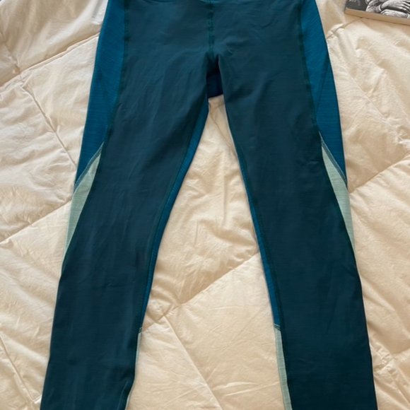 Outdoor Voices 7/8 Zoom Leggings - blue - Picture 2 of 3